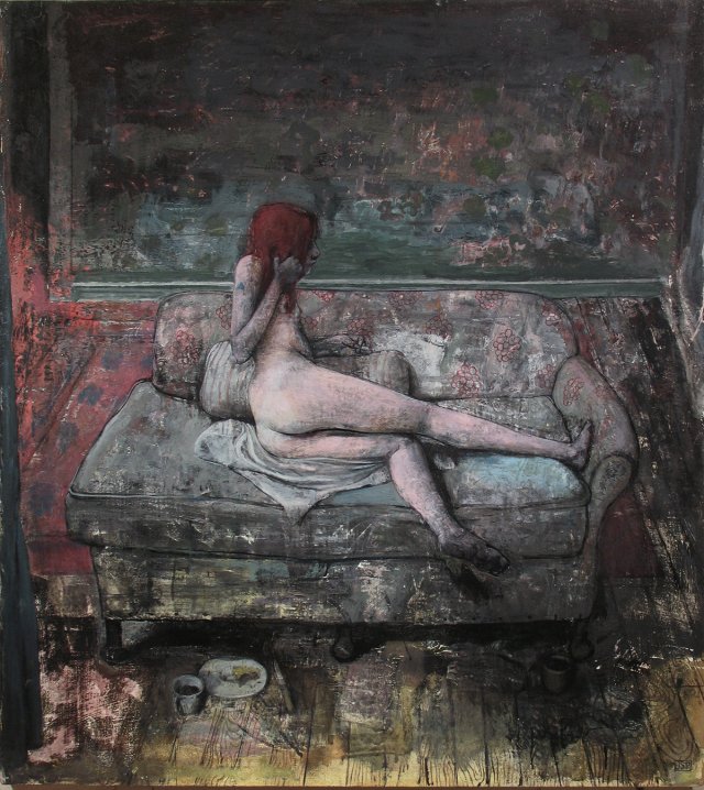 Her Settee